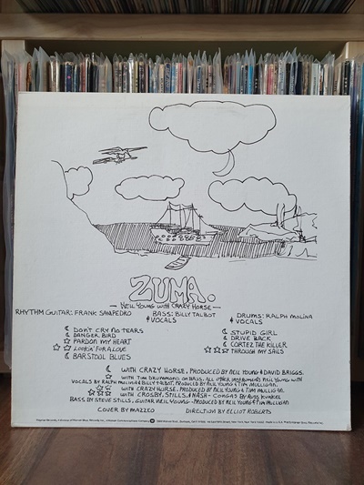 Neil Young <Zuma> 캐나다 출신 록 아티스트 닐 영의 일곱번째 스튜디오 음반 <주마(Zuma)> 뒷면 커버.