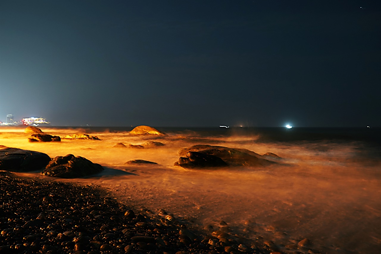 낙산 코레일연수원 앞 새벽 바다 풍경