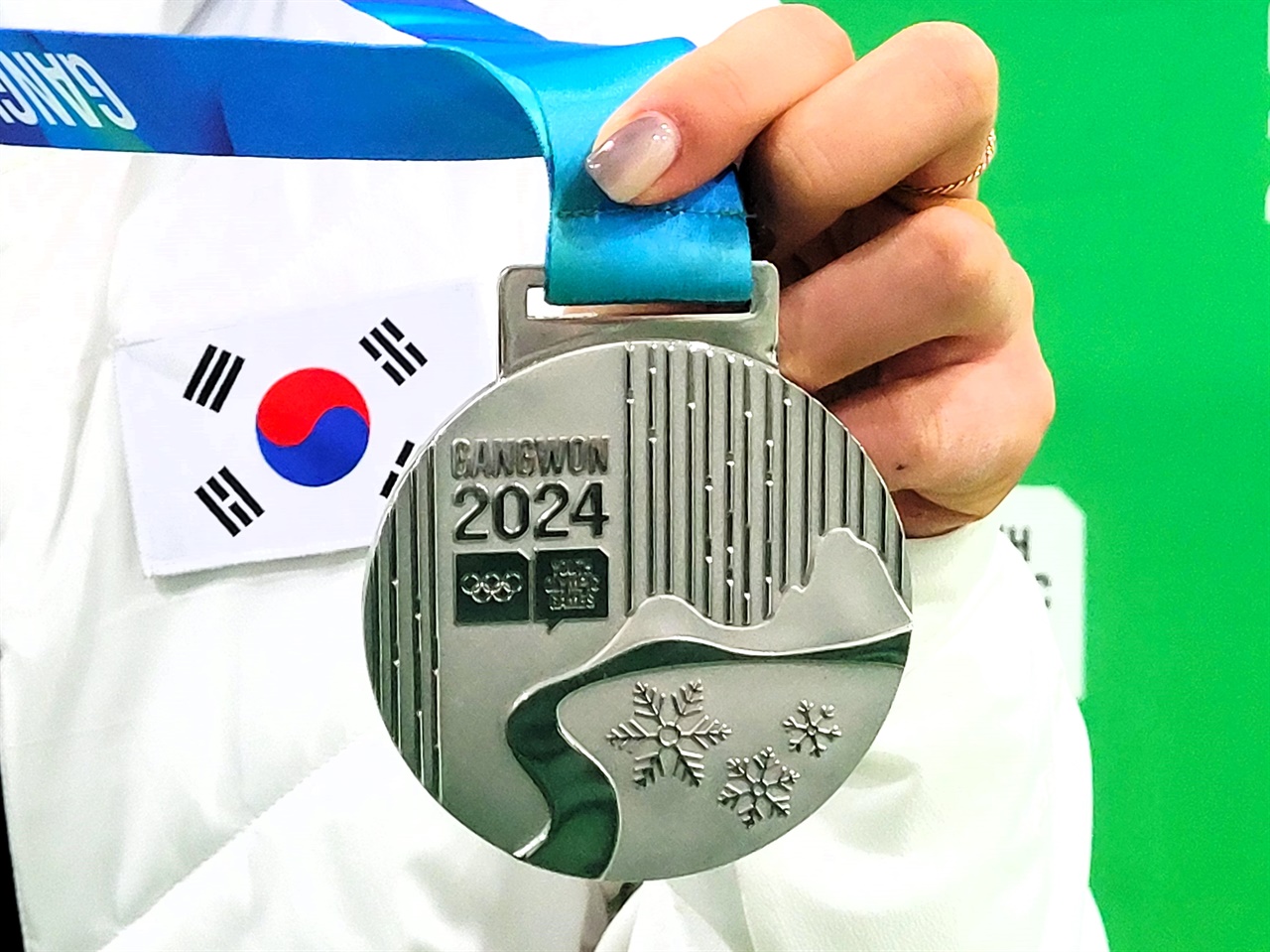  신지아 선수의 '생애 첫' 올림픽 은메달.