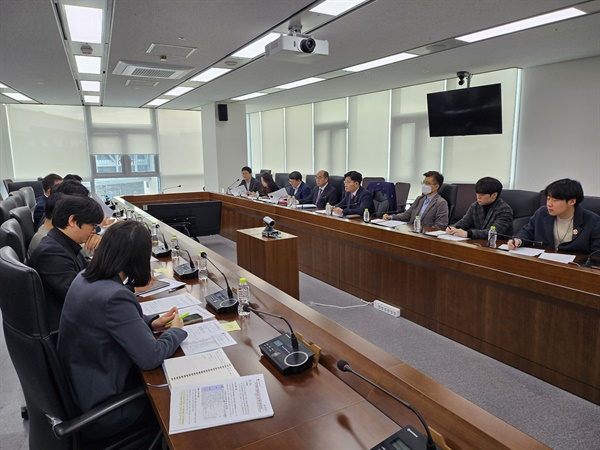 구혁채 과학기술정보통신부 개혁TF팀장(기획조정실장)이 31일 정부세종청사에서 개혁TF 제1차회의를 주재하고 있다. 
