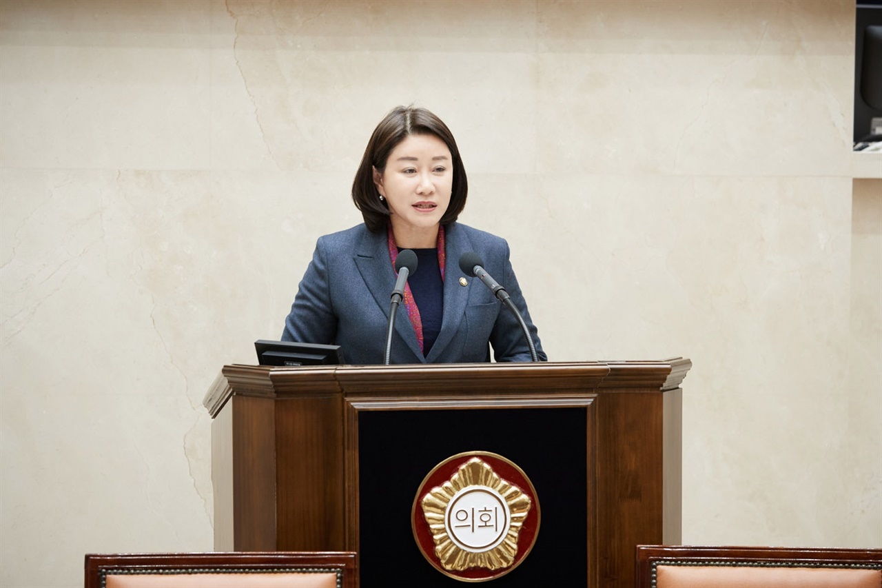 경기 용인시의회는 14일 제280회 임시회를 개회하고 공석인 제9대 전반기 부의장을 선출했다.
