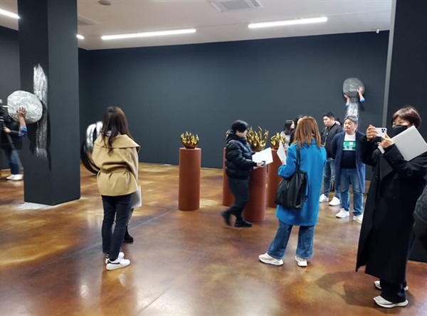  '김홍석' 전이 열리는 국제갤러리 K2 1층 전시장