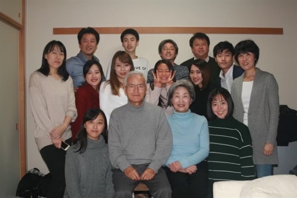 2018년 1월 3일 친가 친척들이 모여 찍은 가족사진. 