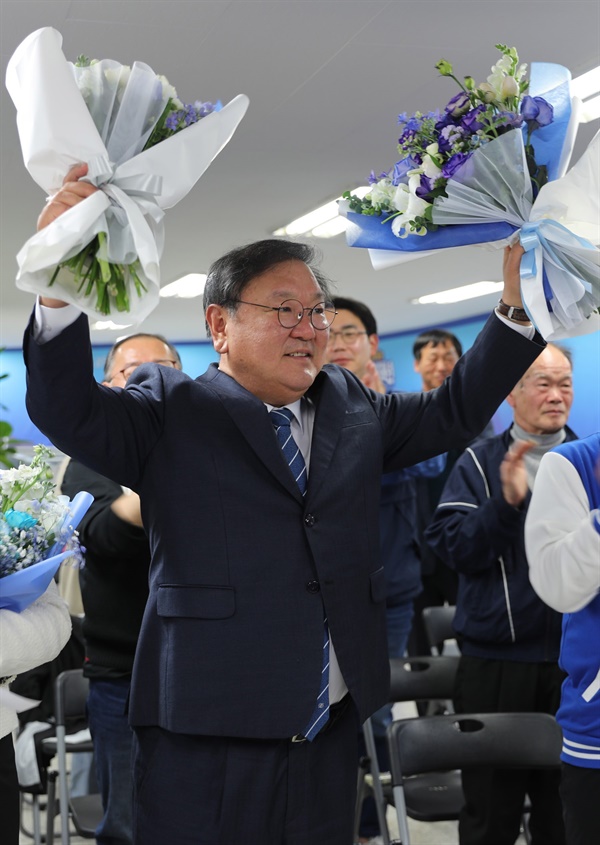 경기 성남 수정에서 김태년(59) 더불어민주당 후보가 1위를 확정하며 5선고지에 올랐다.