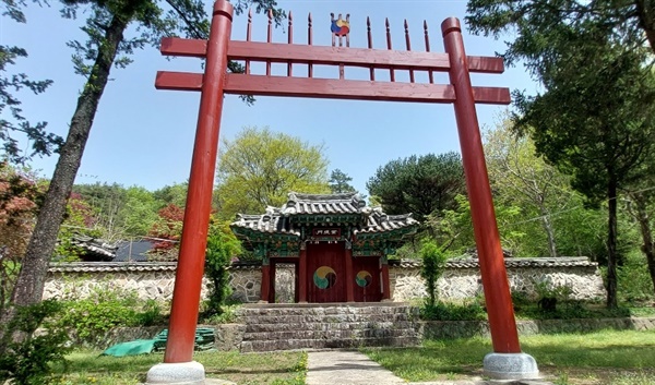 대전 서구 정림동에 있는 단묘(단군전)