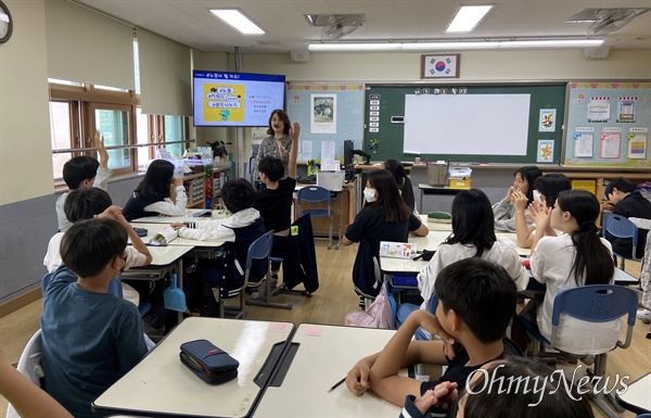  인천시교육청은 관내 초·중·고·특수학교 학생과 학부모, 교사를 대상으로 학교로 찾아가는 노동인권 교육을 12월까지 실시한다.
