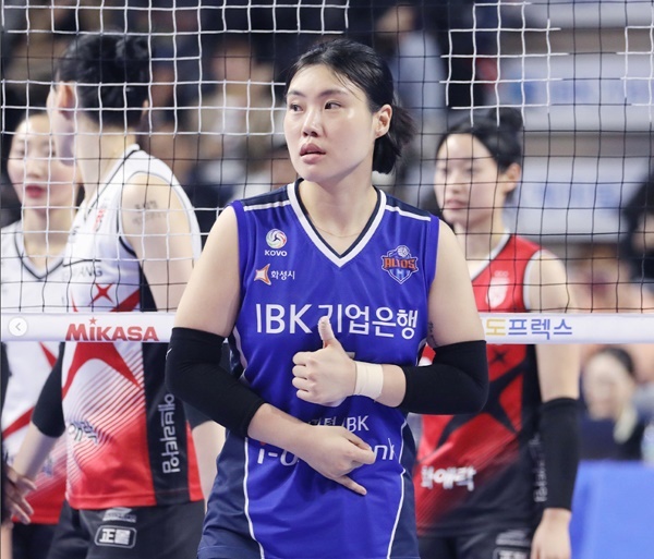  김하경 세터는 기업은행이 아시아쿼터 드래프트에서 세터를 지명하지 않으면 2024-2025 시즌 주전세터로 활약할 확률이 높다.