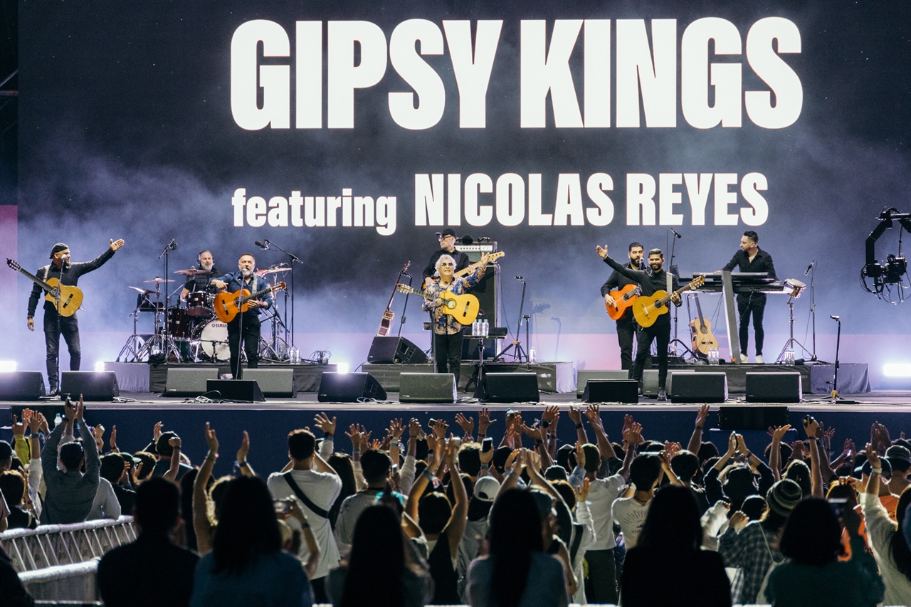  2024 서울 재즈 페스티벌을 마무리한 집시 킹스(Gipsy Kings)와 니콜라스 레예스(Nicolas Reyes)