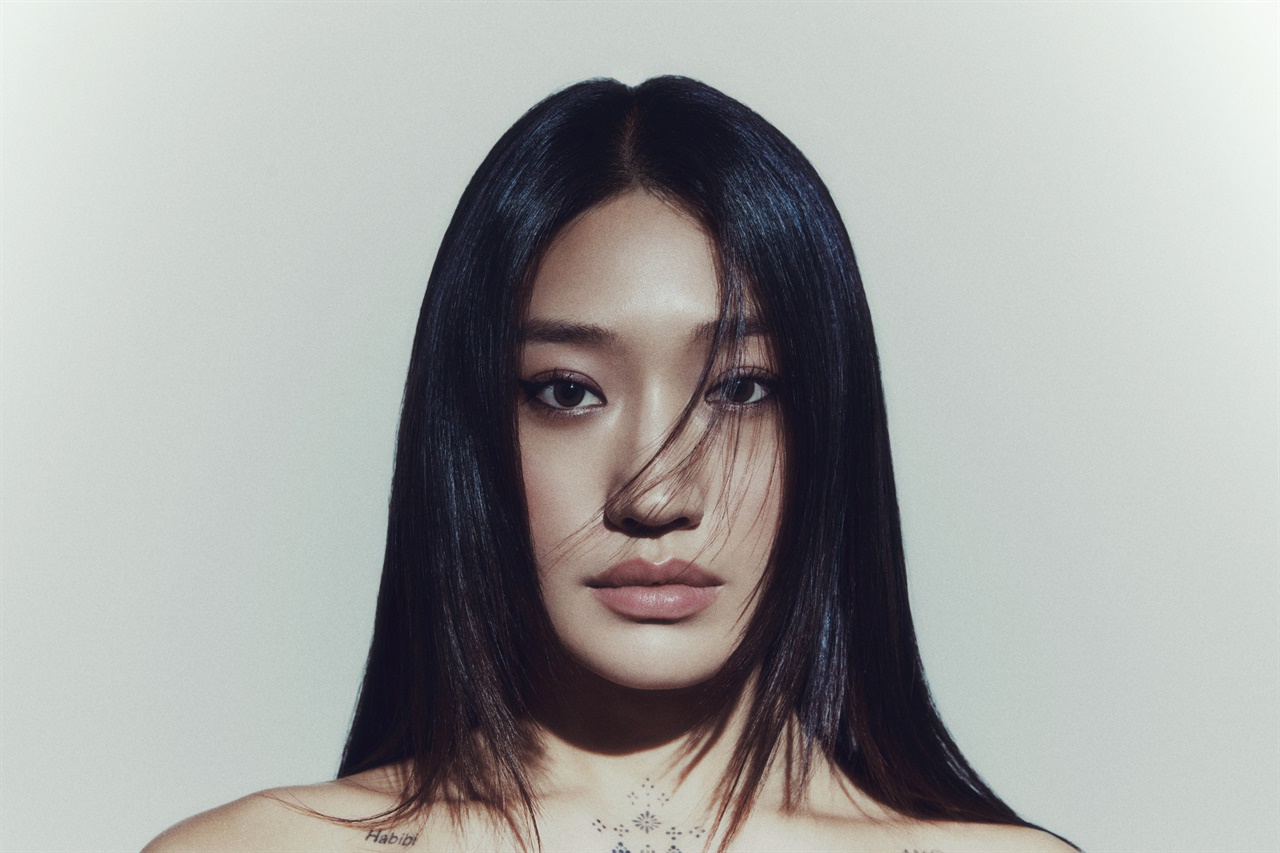  첫 정규 앨범 < I HEAR YOU >를 발표한 페기 구(Peggy Gou)