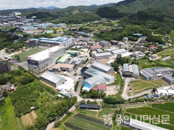  중소기업들이 산재한 처인구 이동읍 시미리와 덕성리 일대 전경. /사진 우상표