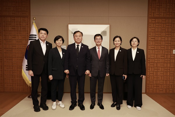  '사도광산 진실수호 대한민국 국회의원 방일단' 활동.