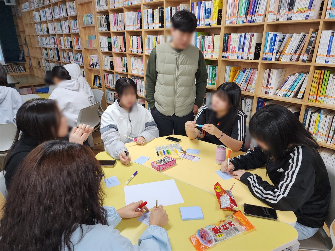 통합기행 관련 협의 아이들은 쓰고, 만나고, 대화하며 성장한다.