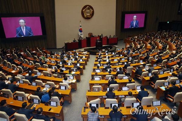  추경호 국민의힘 원내대표가 5일 오전 서울 여의도 국회 본회의에서 교섭단체 대표연설을 하고 있다.