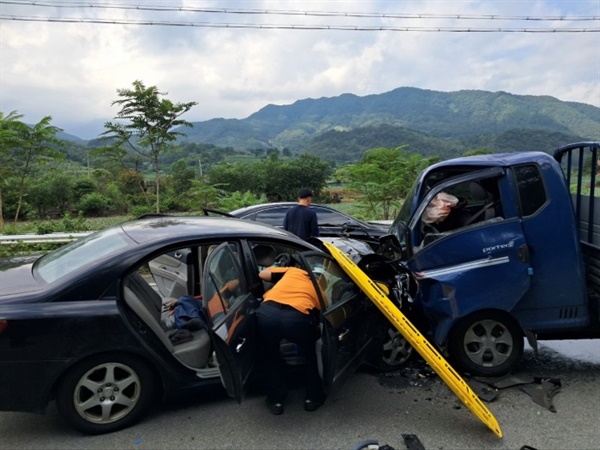  덕산면 사고현장.