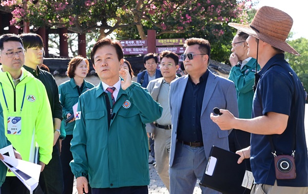  조규일 진주시장, 축제 현장 점검.