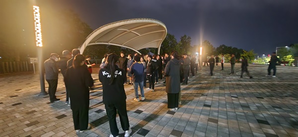  지난 15일 전북 무주 부영아파트에서 열린 '입주자 전원회의' 모습. 