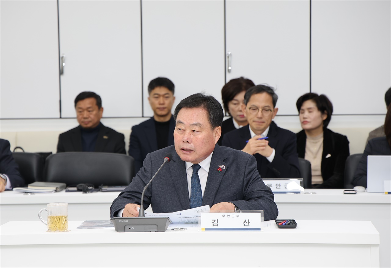 무안군 "반도체산단 광주군공항 부지 결정... 크게 환영"