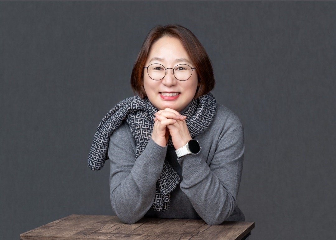 '사람들이 어떻게 안 망했냐고'... 명함 3개 갖고 있는 엄마의 정체