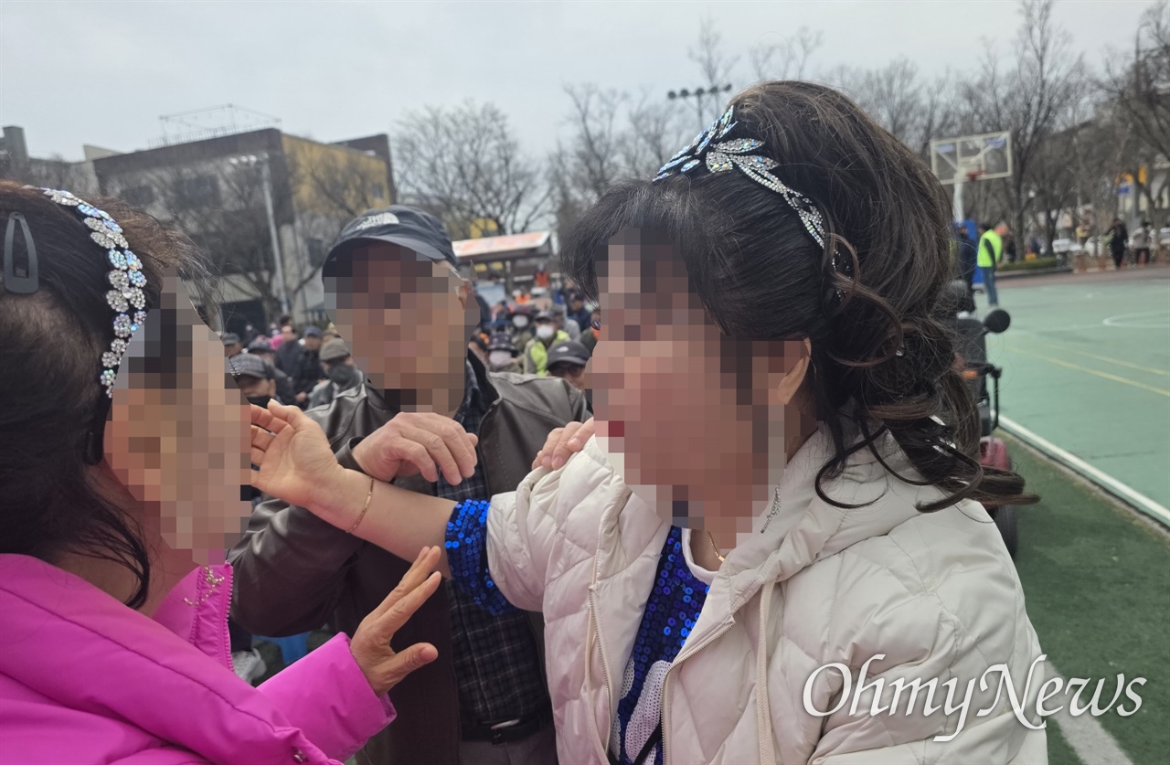 대구 동구청장 출마 민주당 예비후보, 선거 유세 중 폭행 당해