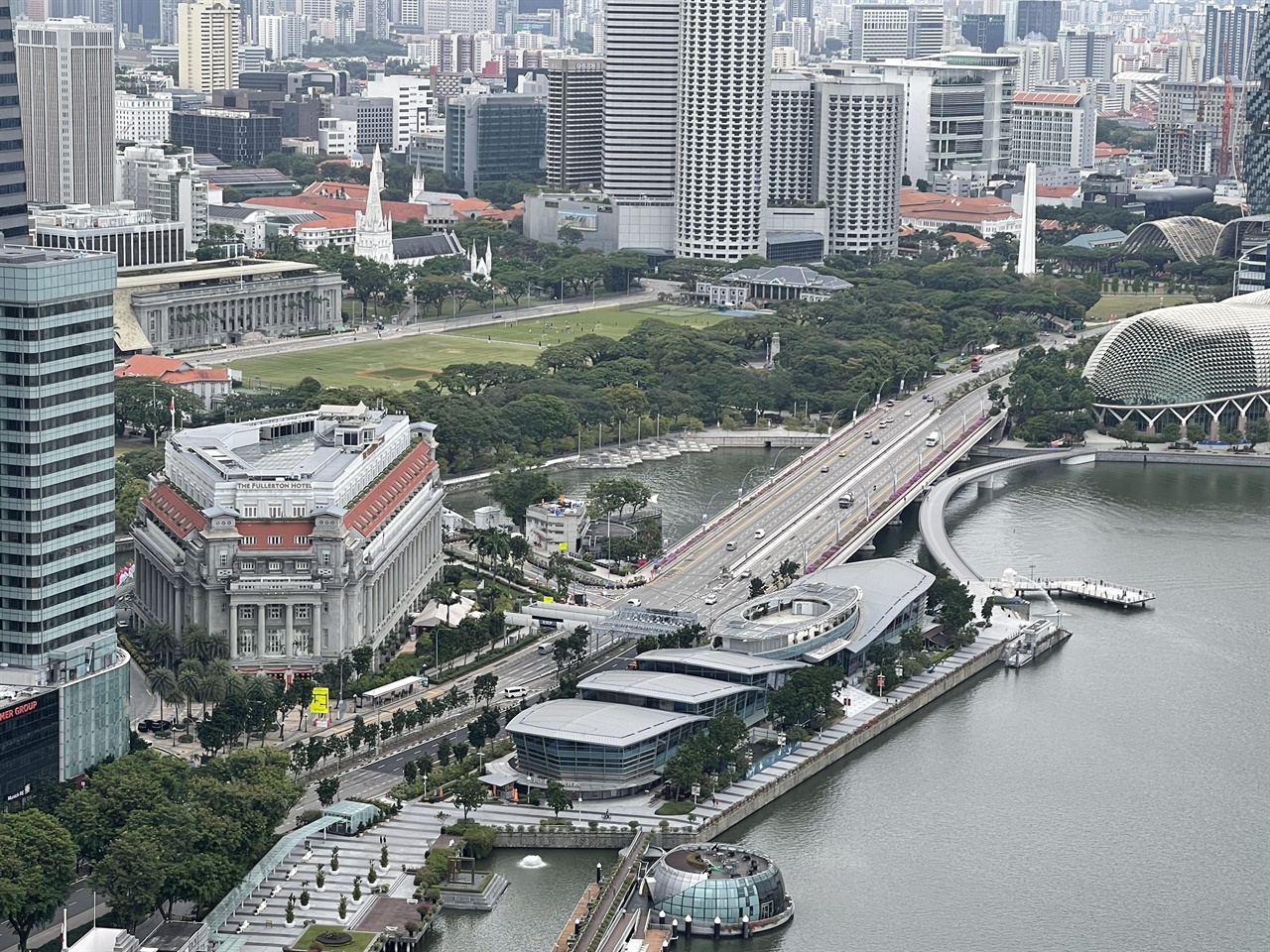 여기에선 아반떼 하이<br>브리드 2억 2000만 원...<br>사정은 이렇습니다