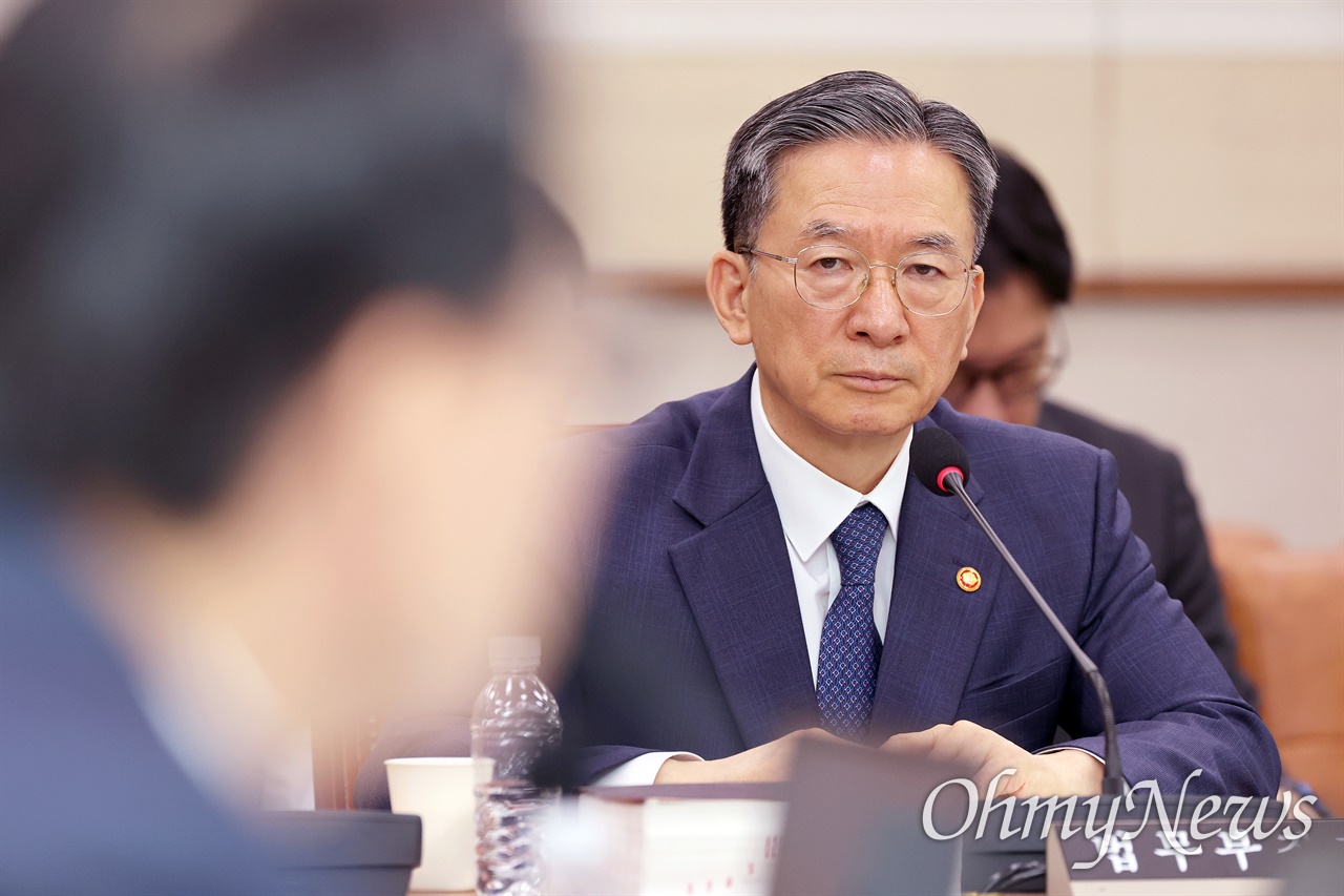 정성호 "더 할 일도, 의지도 없다"... 검사 임관식 때 했던 이 말