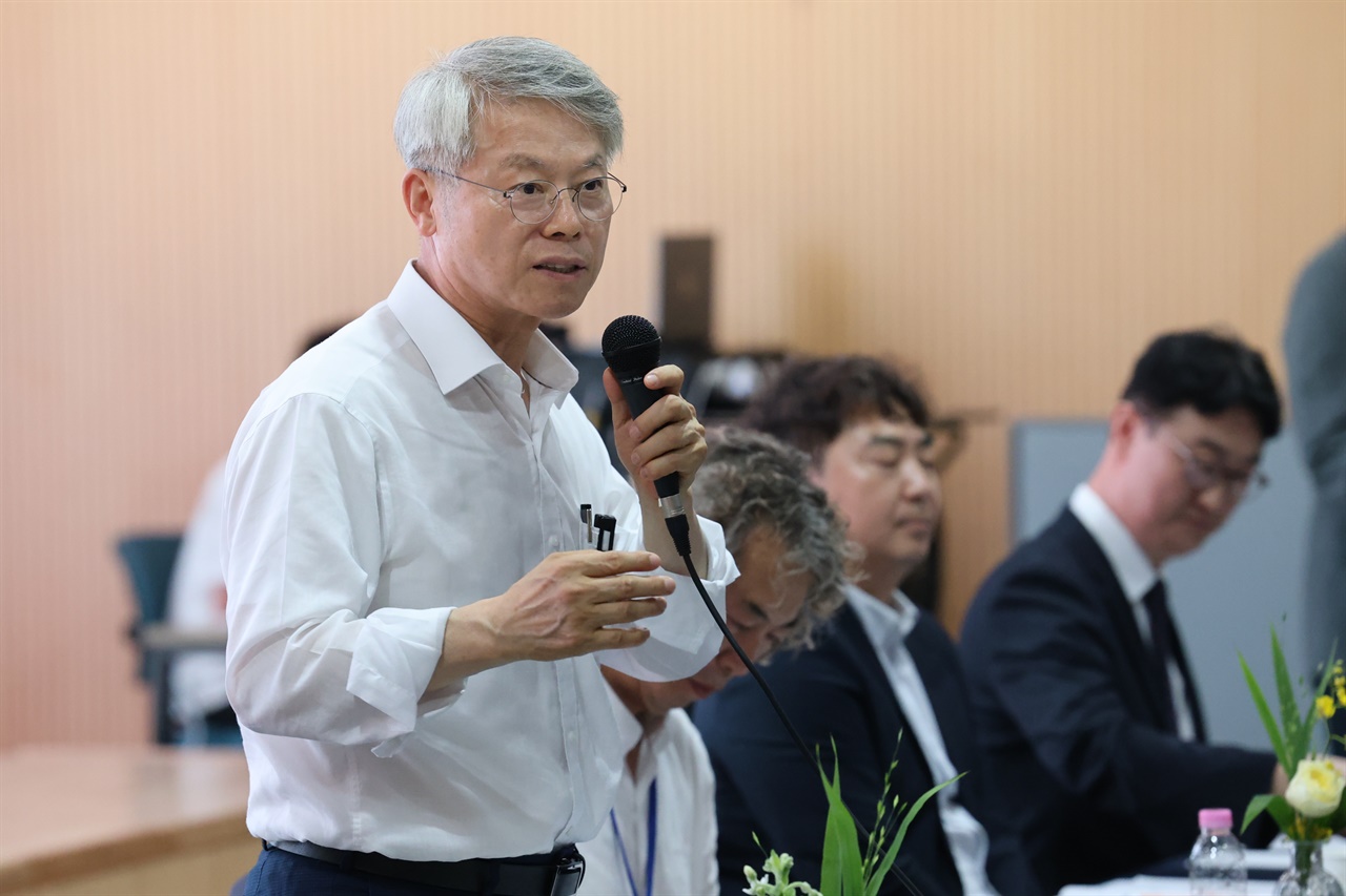 민형배 "시·도 산하기관장 임기 6월 종료" 공개석상서 재확인