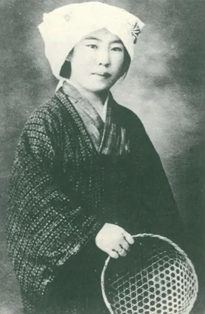 사형선고 전 옥중 결혼...일본 내각 총사퇴 부른 사진 한 장