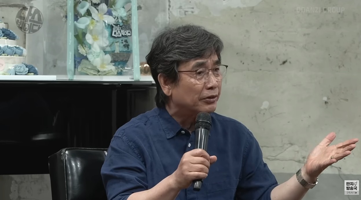 "문어게인 정치 논법" 유시민 '재건축론'에 격해진 여권 갈등