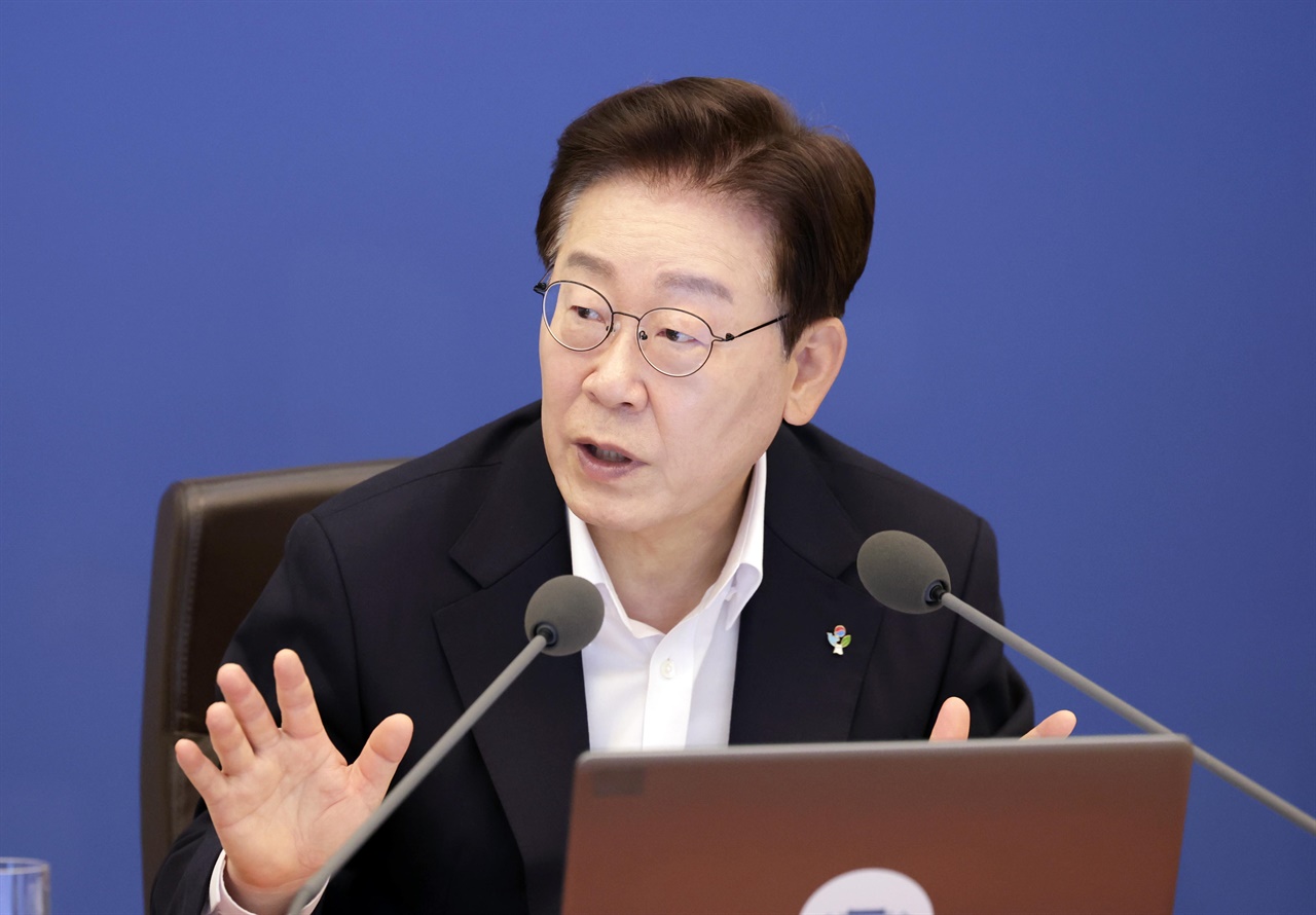 이 대통령 "지역 차별? 누적 투자 비교하면 호남 반도체는 조족지혈"