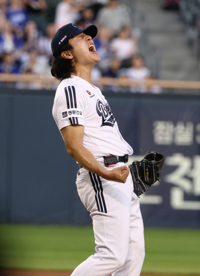 무결점 에이스로 진화한 곽빈... 투수 3관왕 보인다