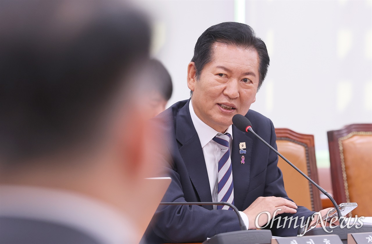 정청래 "비자 보류, 정부 아니라 미국에 항의해야"