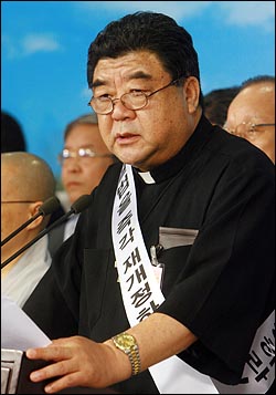 1994년 '주사파 논쟁'을 촉발시킨 박홍 전 서강대 총장. 사진은 지난 2006년 6월 30일 사학법 재개정 촉구 기자회견 당시